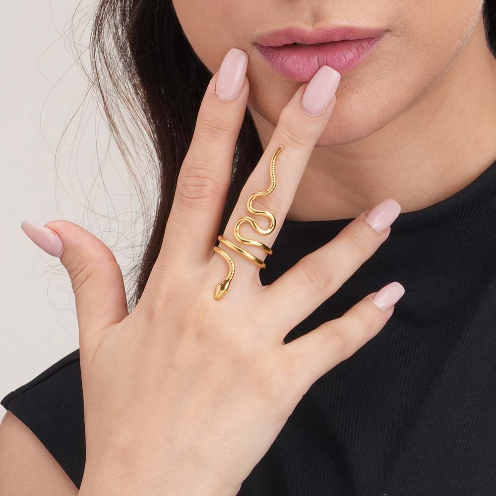 Intricate Golden Serpent Ring for Women Perfect for Evening and Party Looks