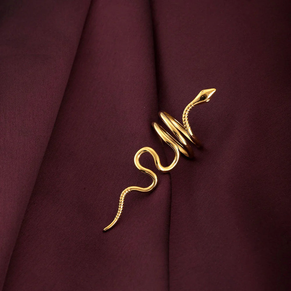 Intricate Golden Serpent Ring for Women Perfect for Evening and Party Looks