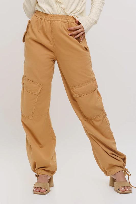 Fashionable Women’s Sand Cargo Pants with Tapered Fit and Modern Minimalistic Style