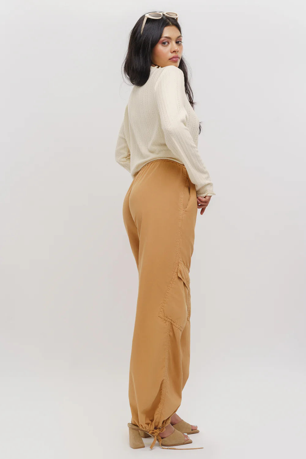 Fashionable Women’s Sand Cargo Pants with Tapered Fit and Modern Minimalistic Style