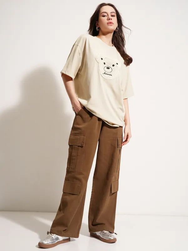 Women’s Everyday Wear Beige Oversized T-shirt with Round Neck and Applique Accents