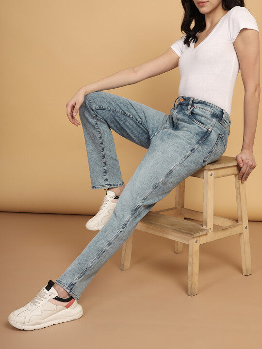 Casual Blue Slim Fit High Rise Light Fade Jeans for Women Comfortable and Stylish Denim