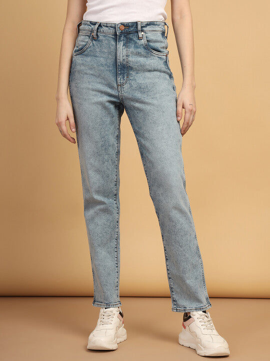 Casual Blue Slim Fit High Rise Light Fade Jeans for Women Comfortable and Stylish Denim
