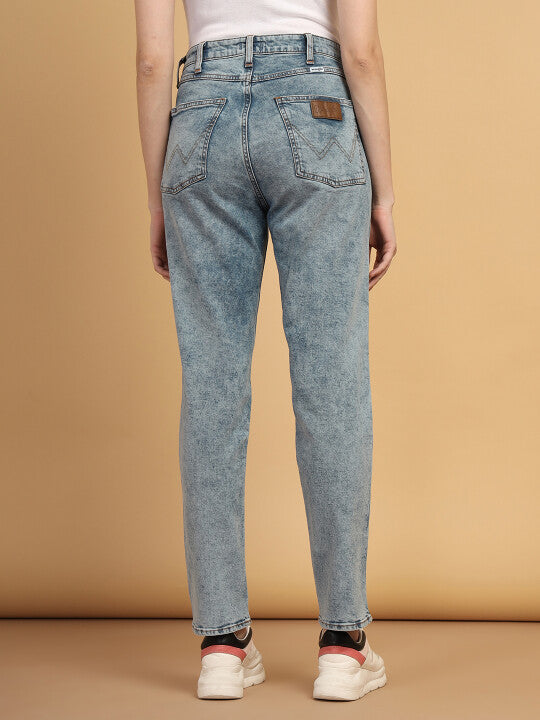 Casual Blue Slim Fit High Rise Light Fade Jeans for Women Comfortable and Stylish Denim