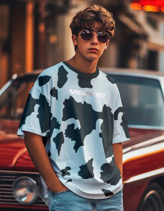 Trendy Men’s Oversized T-Shirt Black with Animal Graphics