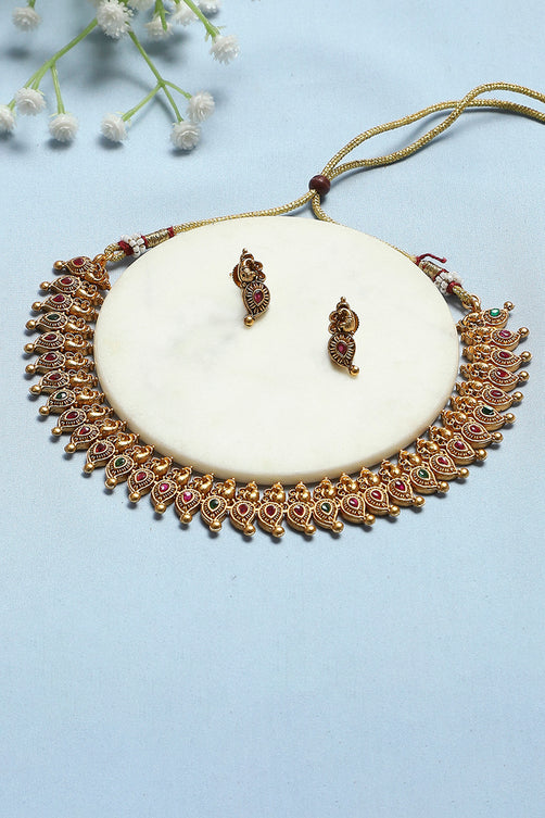 Women’s Alloy Necklace Set in Red and Green Elegant and Chic Jewelry