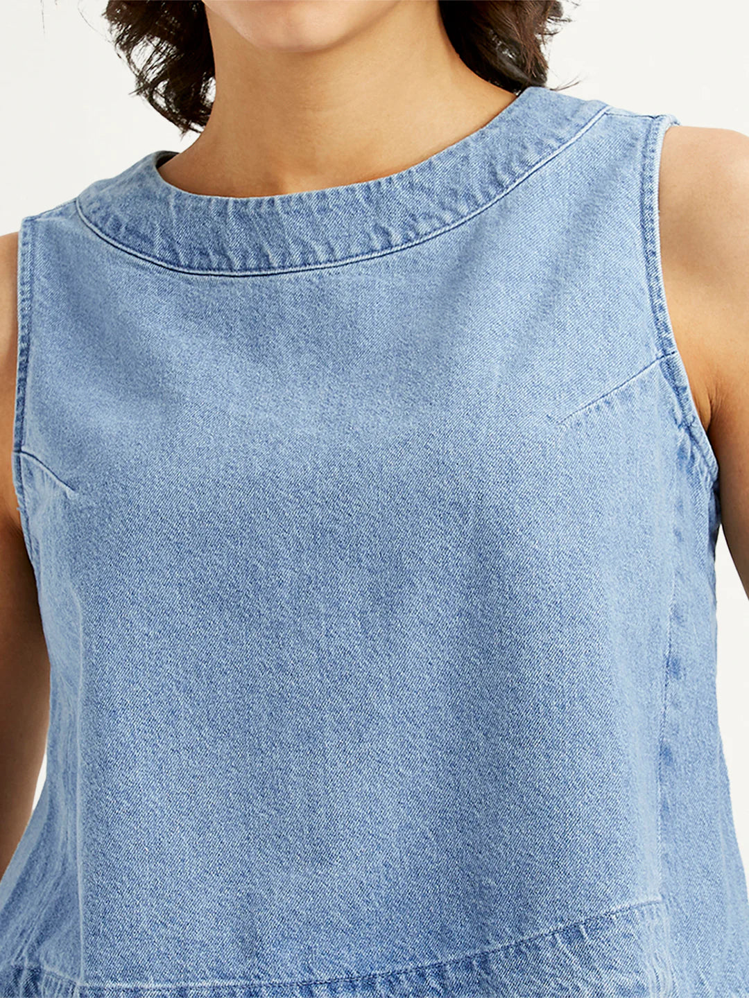 Trendy Women’s Solid Light Blue Denim Crop Top for Layering, Street Style, and Casual Wear