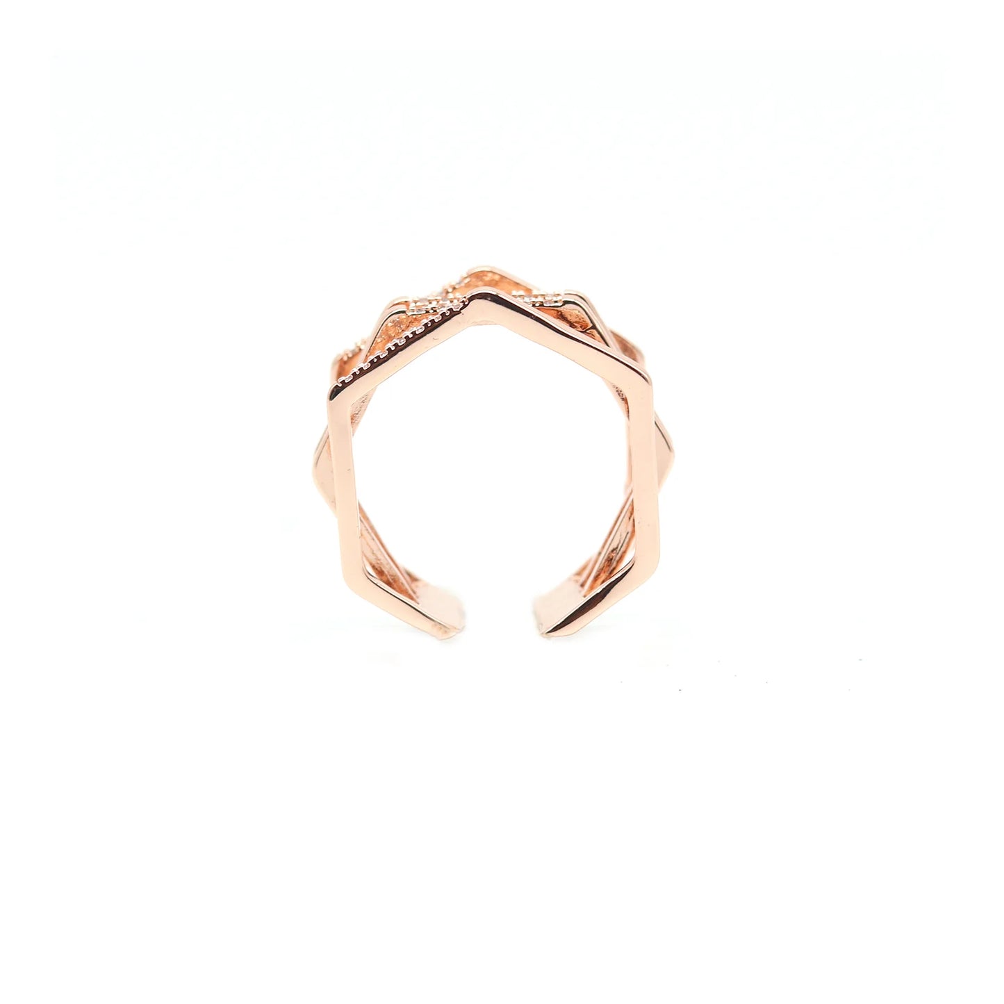 Fashionable Rose Gold Ring with Classic Design Stylish Jewelry Piece