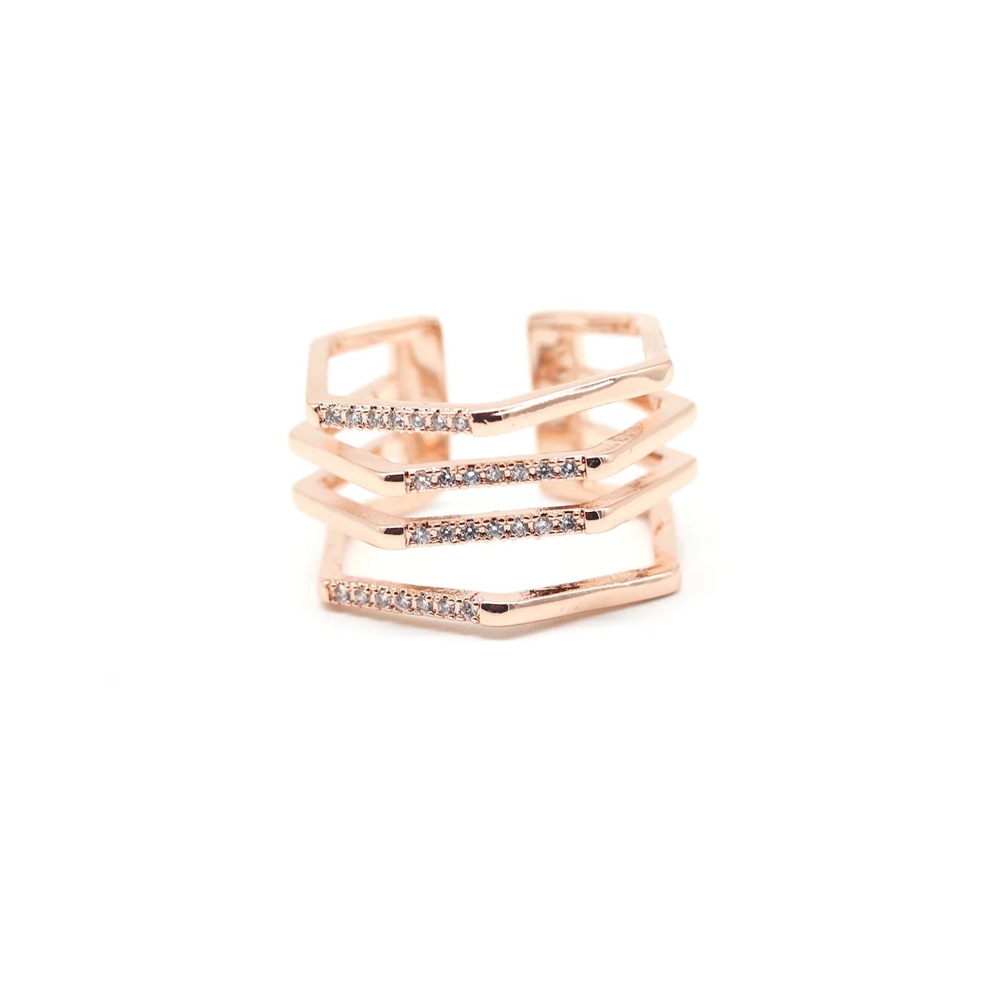 Fashionable Rose Gold Ring with Classic Design Stylish Jewelry Piece