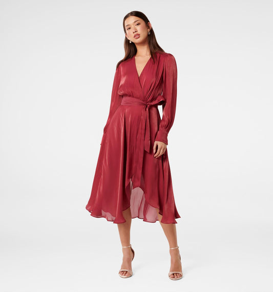 Trendy Metallic Wrap Dress in Midi Length with Shiny Fabric and Elegant Look
