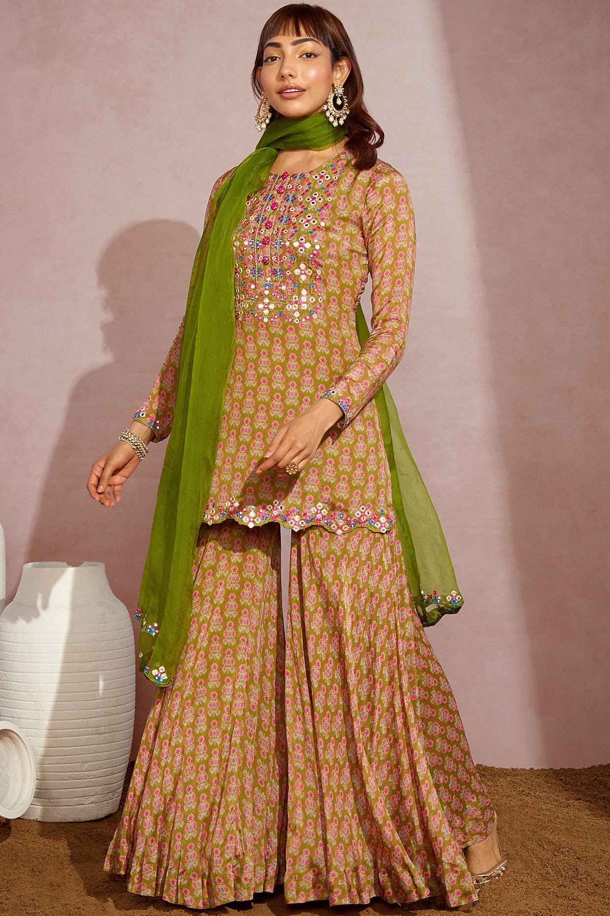 Stylish Olive Green Kurta Set with Matching Dupatta and Pants Perfect for Festivals
