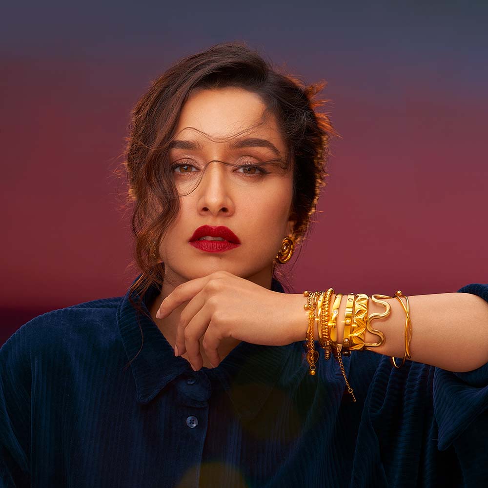 Lightweight Hearts All Over Bracelet Perfect for Layering with Other Jewelry