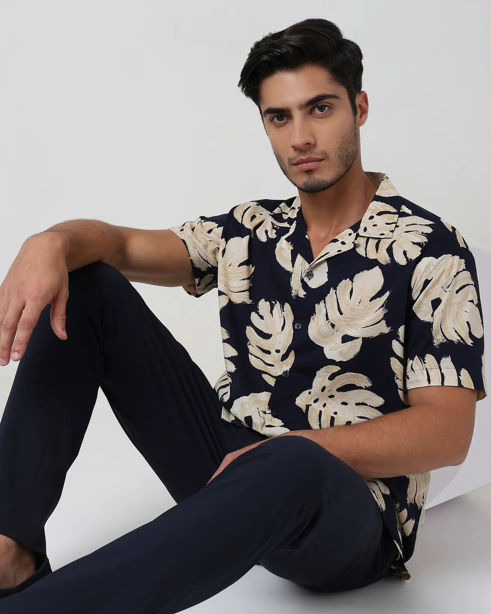 Mint Green Leaf Print Casual Relaxed Fit Shirt Perfect for Summer and Outdoor Events