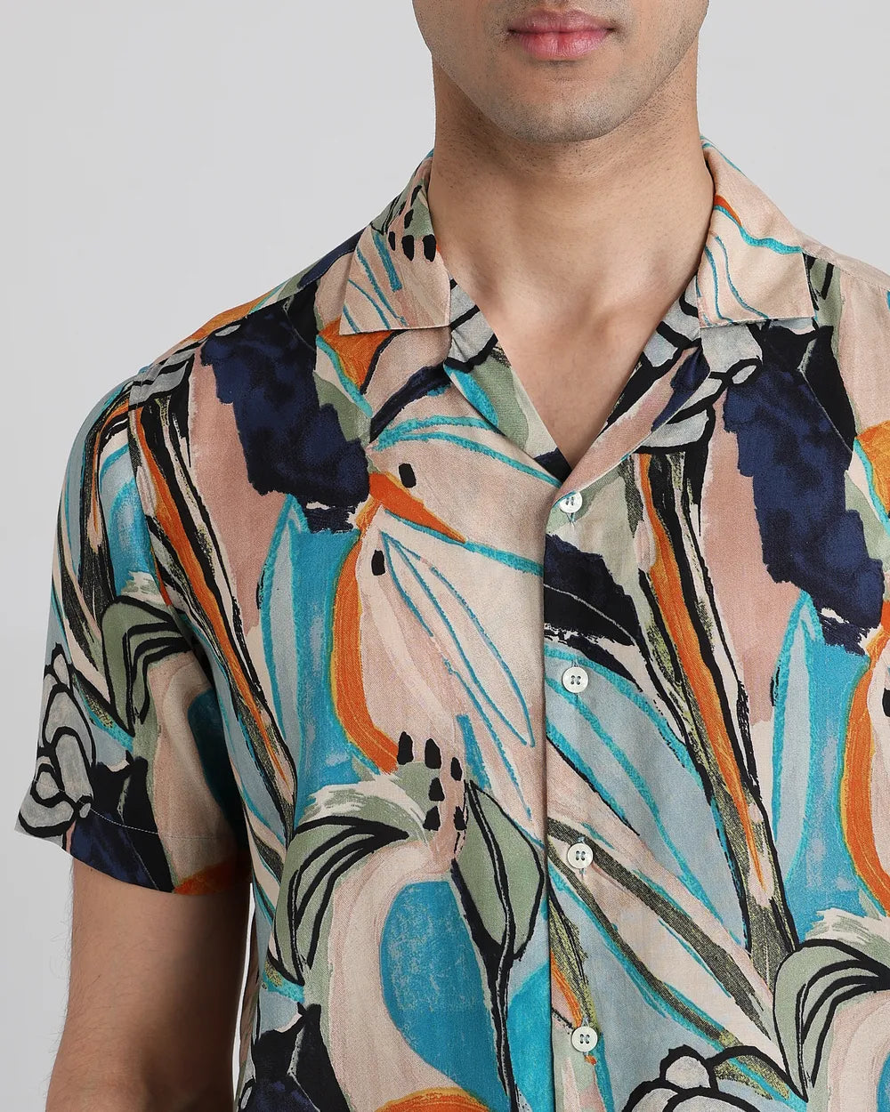 Stylish Men’s Multi Resort Print Relaxed Fit Casual Shirt Breathable Cotton Shirt Ideal for Vacation, Beach, and Travel
