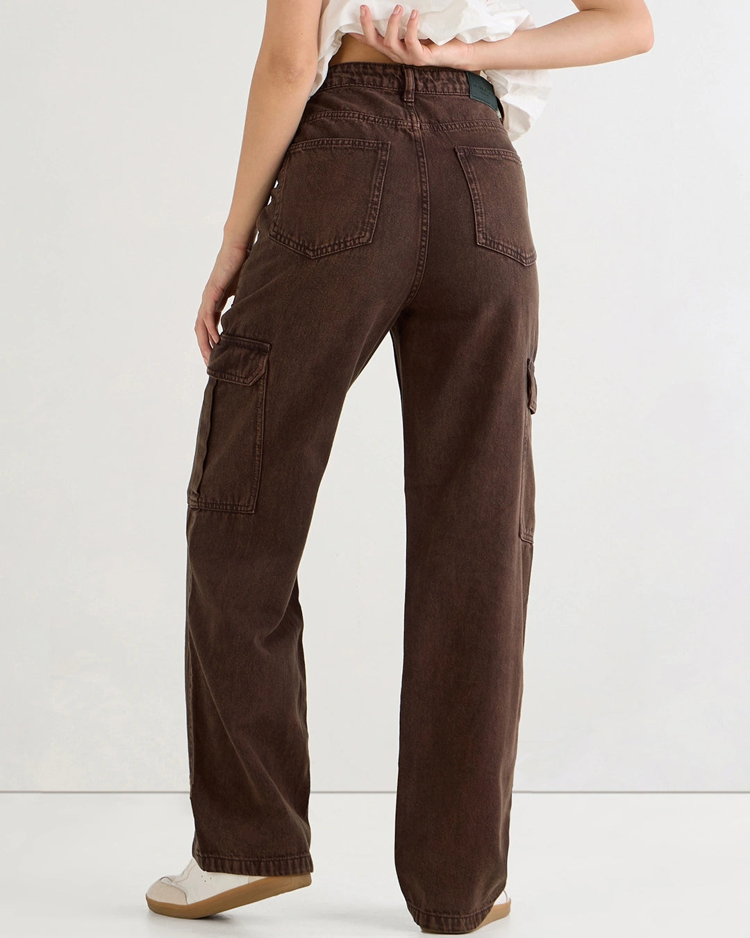 Women’s Trendy Brown Straight Fit Acid Wash Cargo Jeans for Casual and Street Style